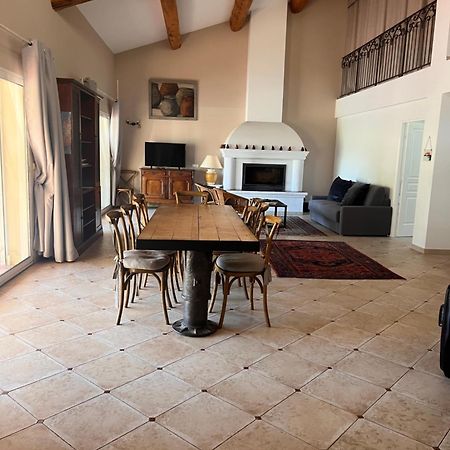 Domaine De La Font Des Peres - Teritoria Hotel Le Beausset Eksteriør billede