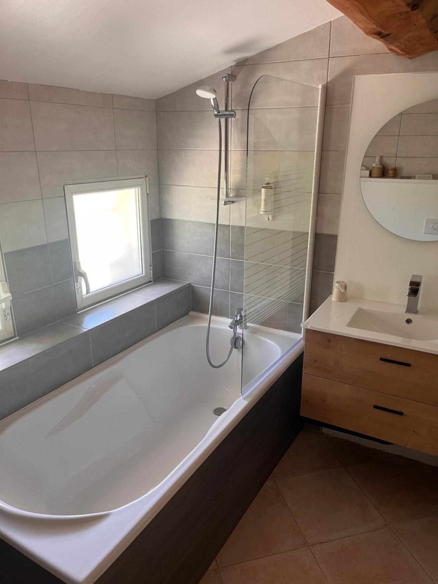 Domaine De La Font Des Peres - Teritoria Hotel Le Beausset Eksteriør billede