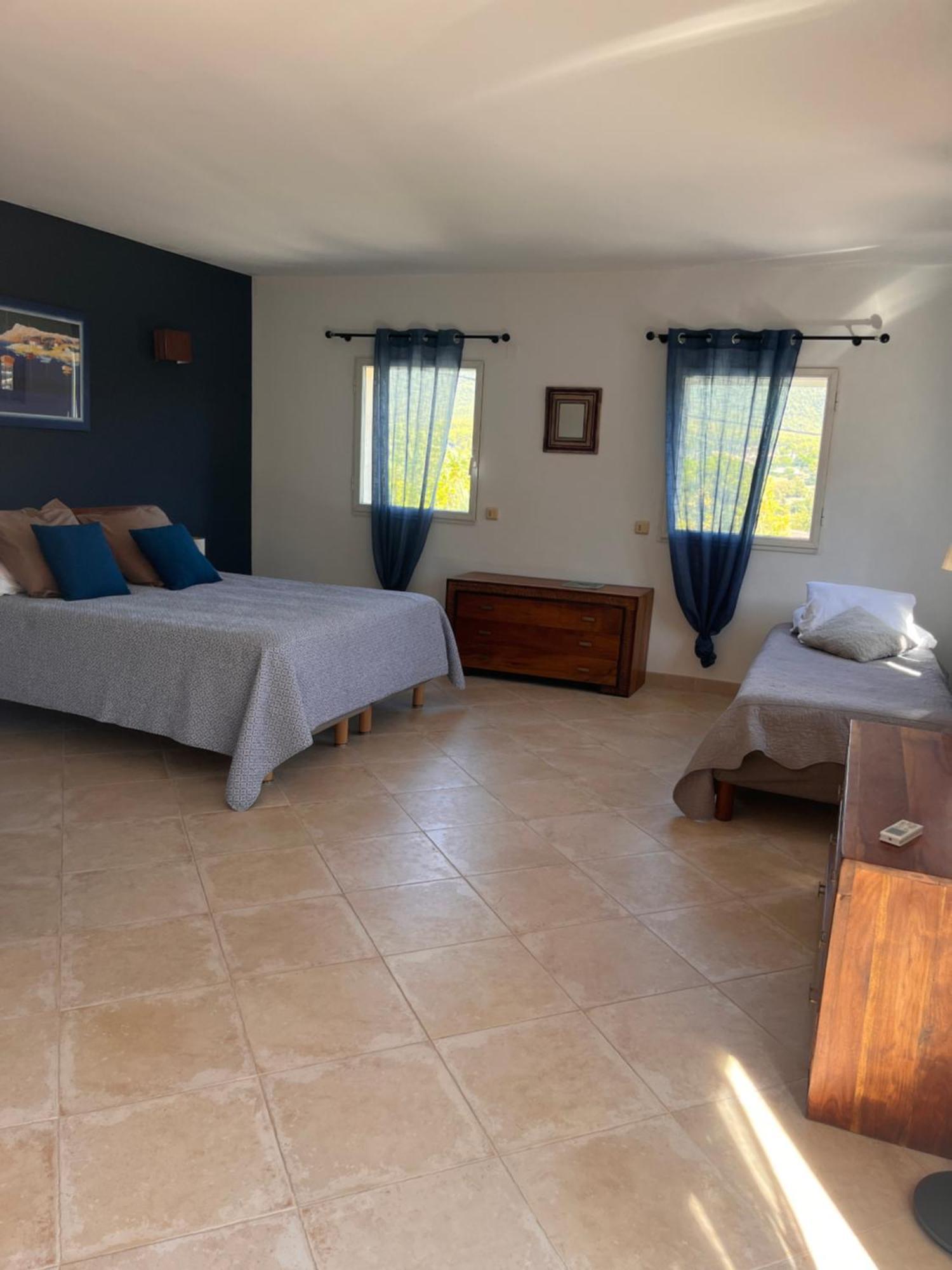 Domaine De La Font Des Peres - Teritoria Hotel Le Beausset Eksteriør billede